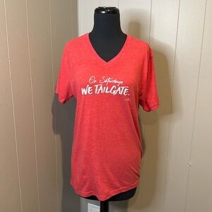 E Written. Women’s Small V Neck Short Sleeve T Shirt College Tailgate Pro Sports